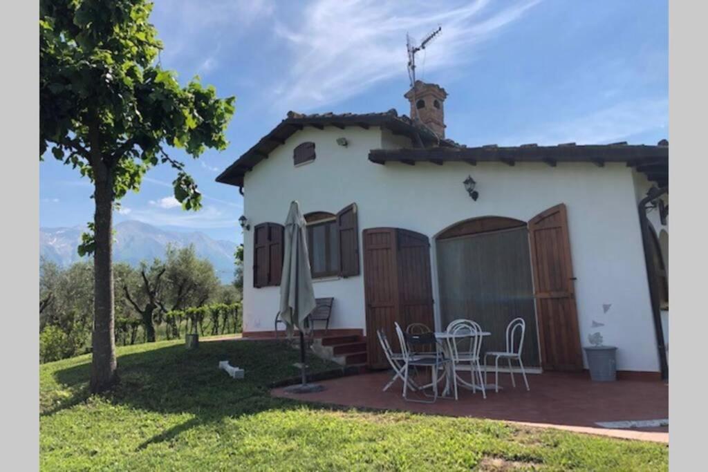 Isola del Gran Sasso dʼItalia La Casetta Di Trignano מראה חיצוני תמונה