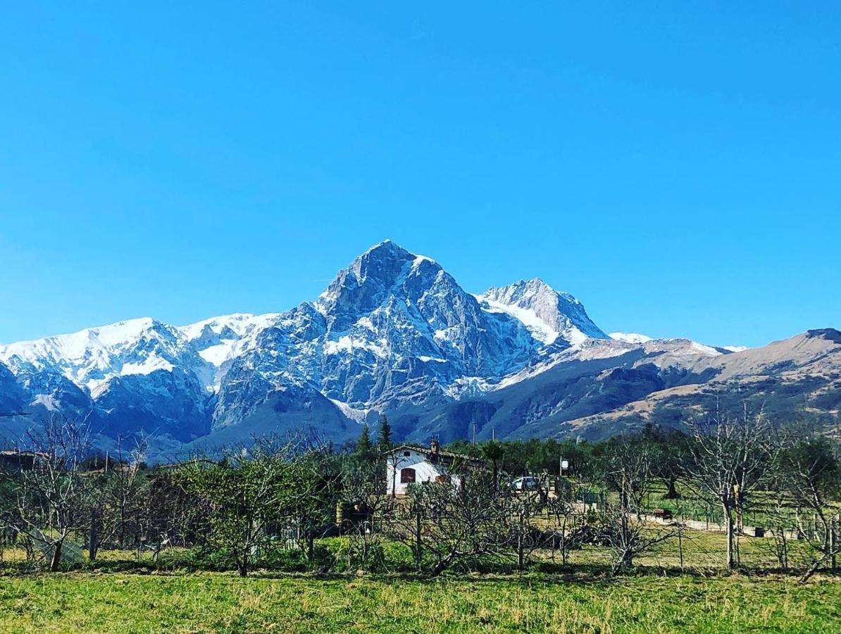 Isola del Gran Sasso dʼItalia La Casetta Di Trignano מראה חיצוני תמונה