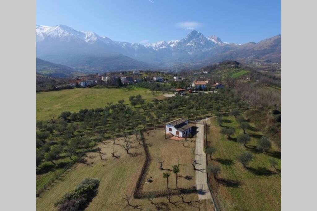 Isola del Gran Sasso dʼItalia La Casetta Di Trignano מראה חיצוני תמונה